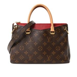 LOUIS VUITTON
Monogram Pallas BB Cherry EUC WITH NO CALLOUTS